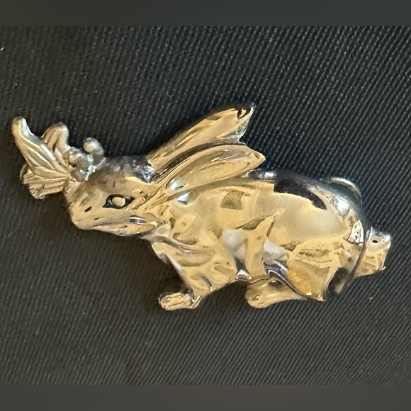 John Hardy Silver Tone Bunny Rabbit Scarf or Tie Clip - Picture 2 of 4
